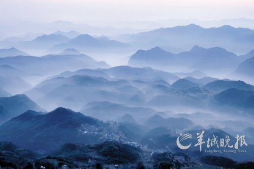 天臺(tái)山風(fēng)光如畫。