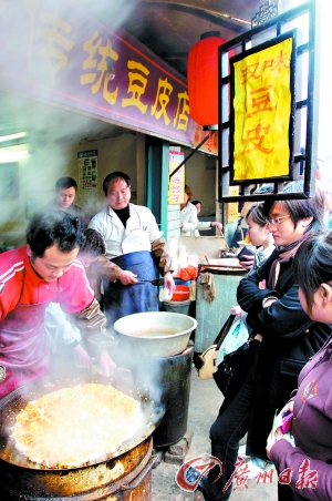 “幸福的舌尖” 千回百轉武漢味 “幸福的舌尖” 千回百轉武漢味