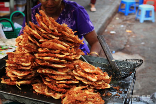 緬甸，繽紛的街邊平民小吃