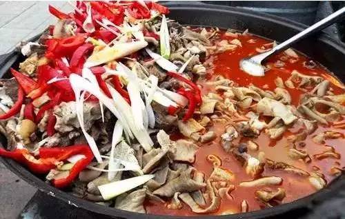 新疆奇葩”黑暗料理“ 你吃過嘛？