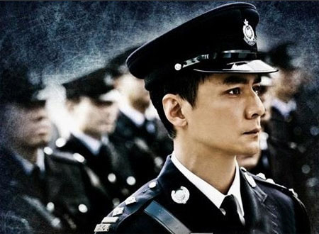 誘惑難擋 盤(pán)點(diǎn)最?lèi)?ài)制服男的星座女