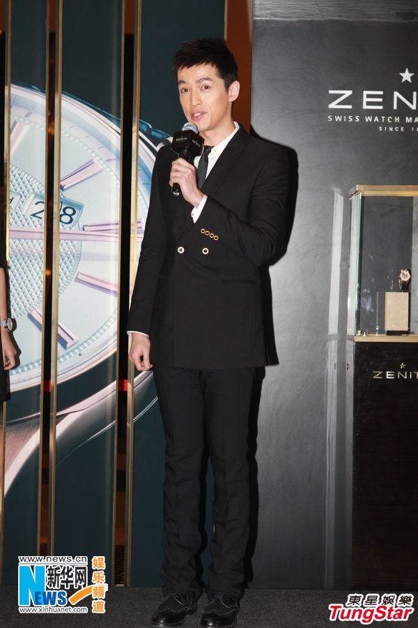 胡歌預為餐廳員工發(fā)獎金 呼吁保障演員生命安全 胡歌預為餐廳員工發(fā)獎金 呼吁保障演員生命安全