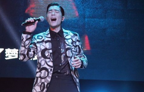 蕭敬騰被網(wǎng)友奉為“雨神”。