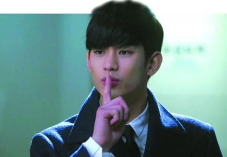 于正評價金秀賢沒什么演技，只是長得很討喜。