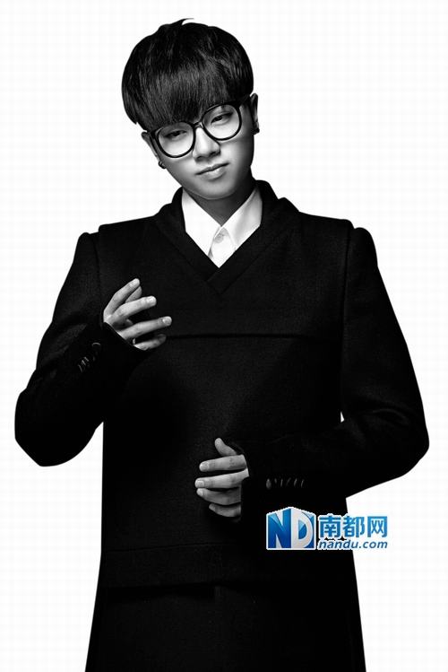 近日“快男”的“花花”華晨宇被爆7門掛科。