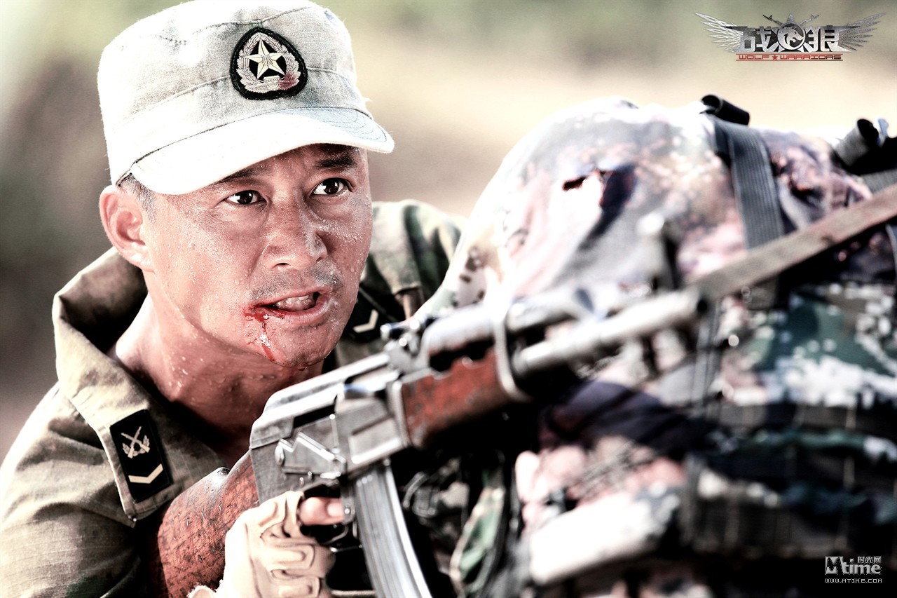 《戰(zhàn)狼》曝純爺們終極海報(bào) 《戰(zhàn)狼》曝純爺們終極海報(bào)