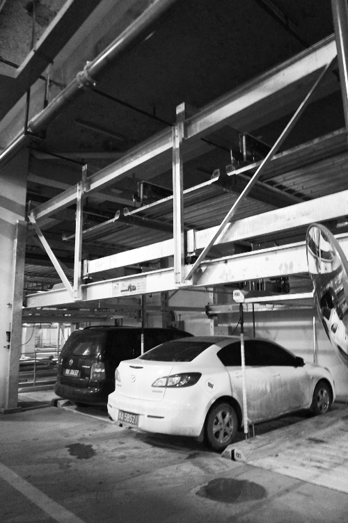 蘇荷立體式公共停車場去年12月開始使用，有384個車位。