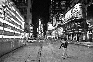 “史上最強(qiáng)風(fēng)暴”桑迪逼近美國(guó)東海岸 “史上最強(qiáng)風(fēng)暴”桑迪逼近美國(guó)東海岸