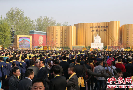 拜祖大典會(huì)場(chǎng)。映象網(wǎng)記者 邵恰 攝