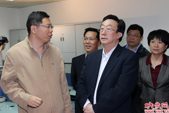 5月9日上午11點10分，河南省委書記郭庚茂一行來到映象網(wǎng)視察。映象網(wǎng)記者 邵恰 段晉哲攝