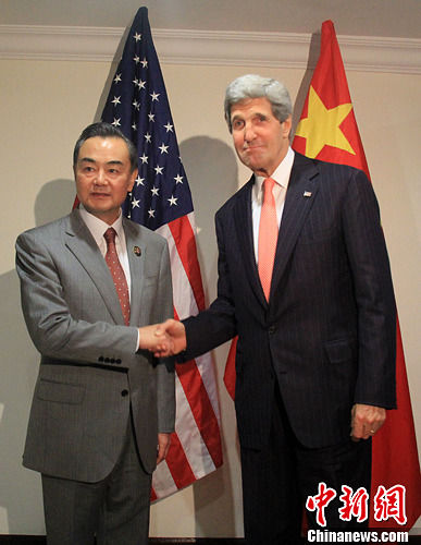 王毅會見美國國務(wù)卿克里 王毅會見美國國務(wù)卿克里