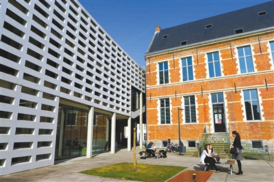 位于布魯日的歐洲學(xué)院。