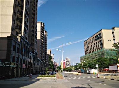 5月12日，泉州洛江區(qū)雙陽。知情人稱，徐鋼任期內(nèi)，在洛江區(qū)任職的謝清平協(xié)助徐鋼的表親在這里拿地。