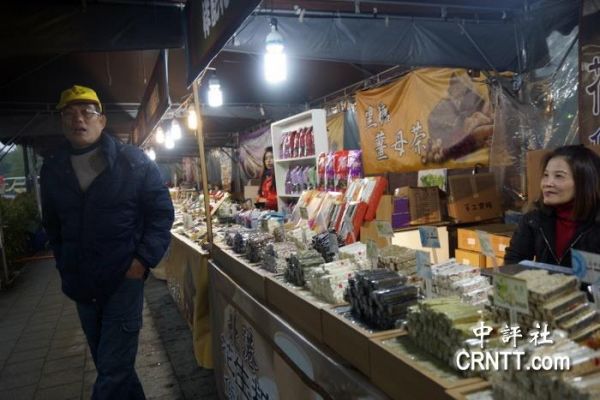 業(yè)者感嘆，游覽車數(shù)量或許沒(méi)有變少，但實(shí)際陸客人數(shù)減少。