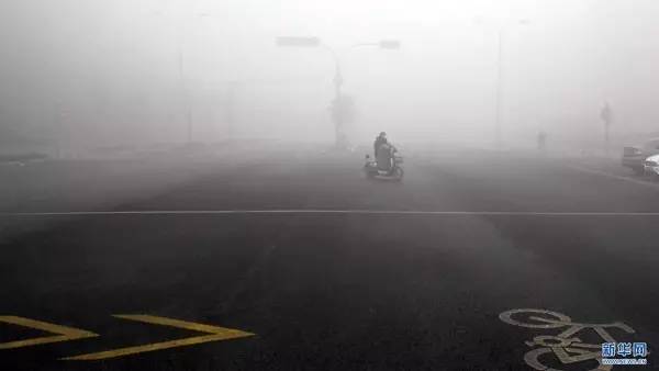 防霾口罩甲醛超標?記者實測:含量符合國標要求