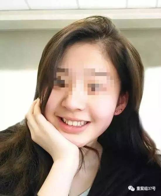 17歲高中男生教室里掐死女同學(xué)，被訴故意殺人和強奸