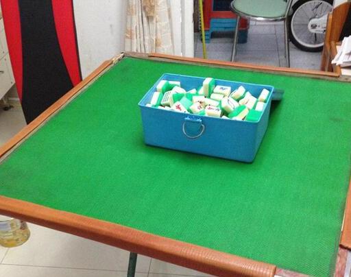 九旬老人癱倒在麻將桌 術(shù)后追問(wèn)何時(shí)能打 九旬老人癱倒在麻將桌 術(shù)后追問(wèn)何時(shí)能打