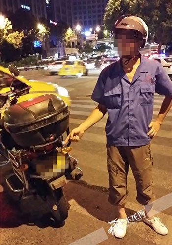 駕駛員主動要求進行酒精含量測試。警方供圖