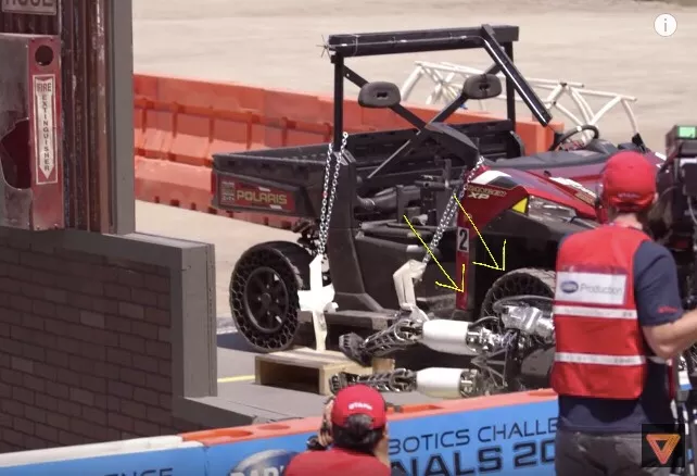 人形機(jī)器人阿特拉斯會(huì)后空翻了 網(wǎng)友:細(xì)思極恐