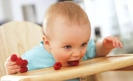 7歲男童將3厘米繡花針塞進尿道 數家醫(yī)院束手無策