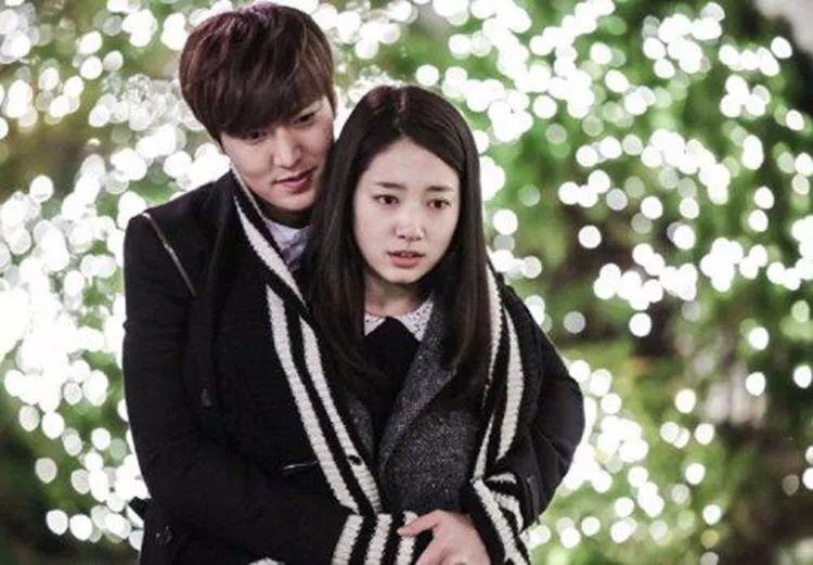 從李敏鎬到李棟旭，再次分手的“男神收割機”裴秀智被嘲太花心？