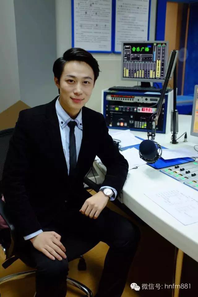 以及我們881的小鮮肉 — 思嘉?。? oldsrc=