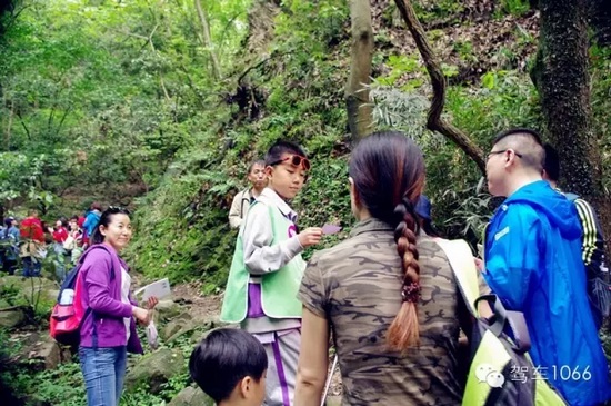 看我這小隊(duì)長(zhǎng)，合格嗎？