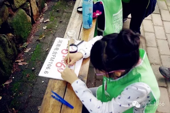 寶貝，爸爸媽媽一直在身后看你認(rèn)真完成任務(wù)！我的女兒棒棒噠！