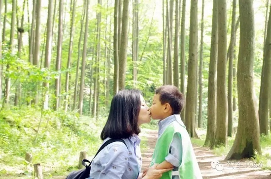 好暖心的畫面！