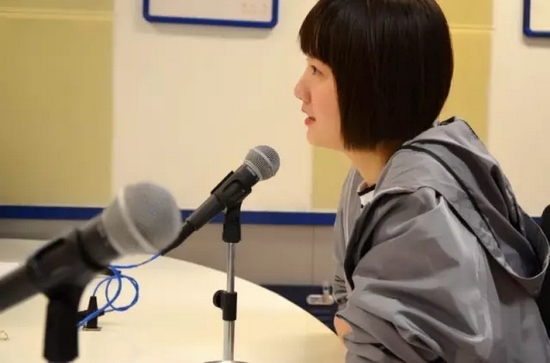 360°無(wú)死角，純素顏依舊那么美。這樣的顏值，你還敢說(shuō)童星都長(zhǎng)殘了？