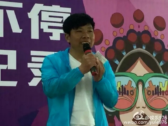 見證挑戰(zhàn)的戲迷代表陳紅森講述自己和戲曲的故事、見證歷史時(shí)刻的心情。