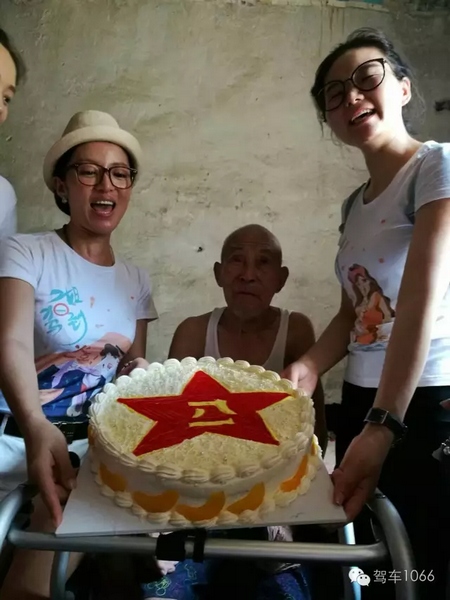 哦，老兵有譜，老兵心里敞亮著吶……