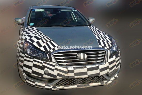 奔騰B70諜照 奔騰B70諜照