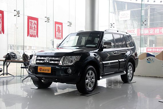 2012款帕杰羅3.0L自動(dòng)精英版 2012款帕杰羅3.0L自動(dòng)精英版