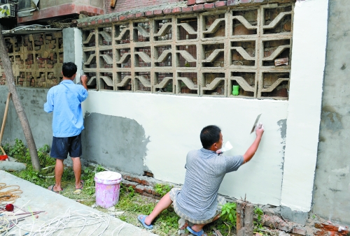 　老舊小區(qū)改造完畢后，“年輕”了、“身價”也漲了。