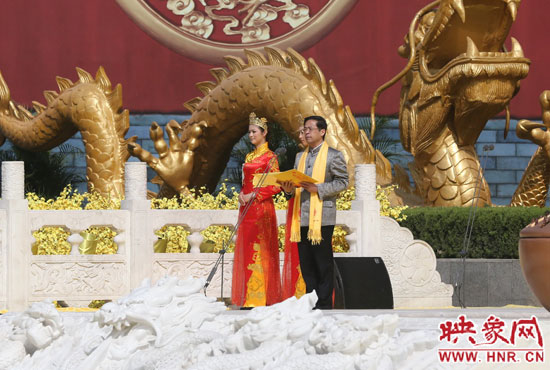 省委副書記、省政協(xié)主席葉冬松致歡迎詞。映象網(wǎng)記者 邵恰 攝