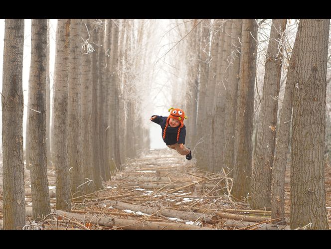 美國(guó)男子為患唐氏綜合癥兒子拍“飛行照” 美國(guó)男子為患唐氏綜合癥兒子拍“飛行照”