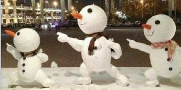 創(chuàng)意十足！日系列卡通雪人走紅