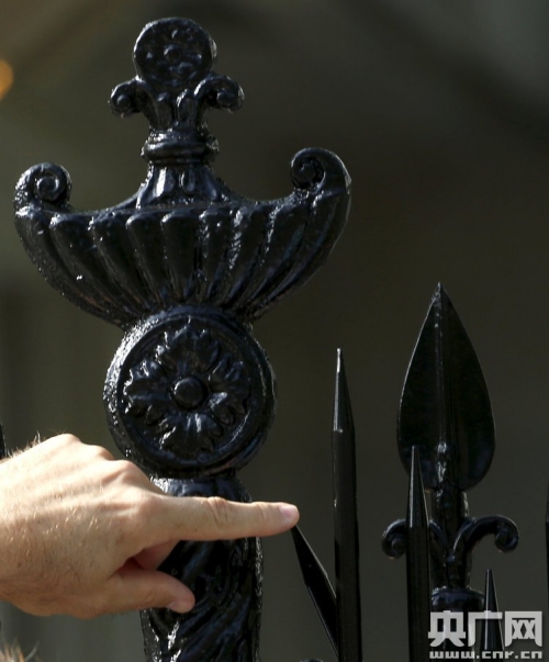 白宮護(hù)欄加裝帶刺鋼釘 白宮護(hù)欄加裝帶刺鋼釘