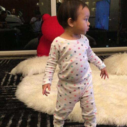 李小璐女兒私家生活視頻曝光 李小璐女兒私家生活視頻曝光