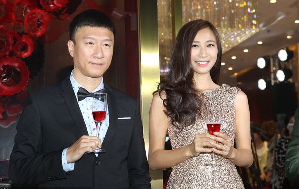 圖為孫紅雷、王駿迪夫婦。