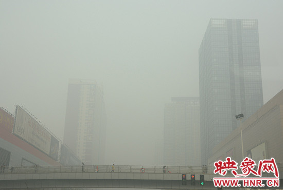 “霧霾”，應(yīng)該是2013年人們最不能忘記的詞語