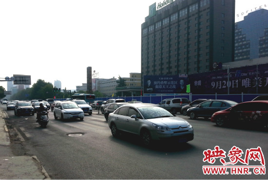 金水路沿線居民期待準(zhǔn)快速路早日開通。