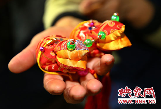 非?？蓯鄣男∏嗤? width=