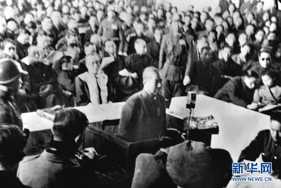 這是抗日戰(zhàn)爭勝利后，制造南京大屠殺的主要罪犯、日軍第6師團師團長谷壽夫被押上審判臺并被處死刑。