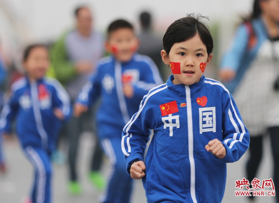 小選手惹人眼。