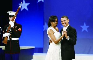 奧巴馬夫婦去年總收入298.8萬元人民幣。