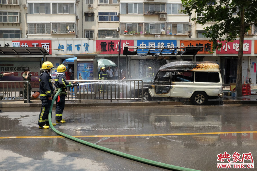 火災(zāi)現(xiàn)場(chǎng)。