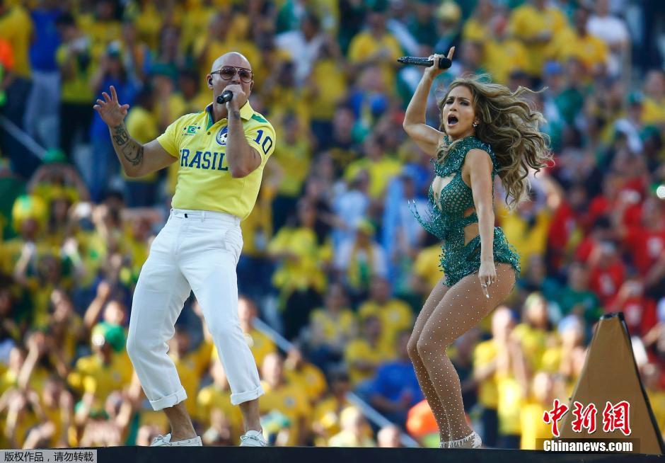 北京時(shí)間6月13日凌晨2時(shí)，巴西世界杯正式拉開帷幕。