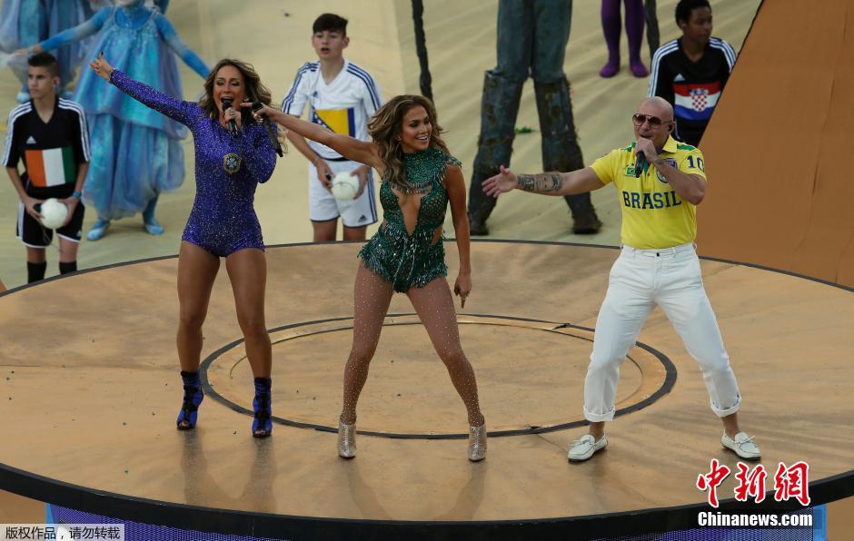 北京時(shí)間6月13日凌晨2時(shí)，巴西世界杯正式拉開帷幕。